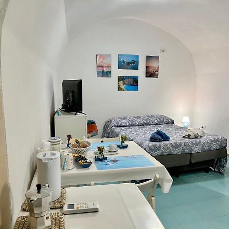 Monolocale Nel Borgo Antico, A Due Passi Dal Mare E Dal Porto Lägenhet Termoli Exteriör bild