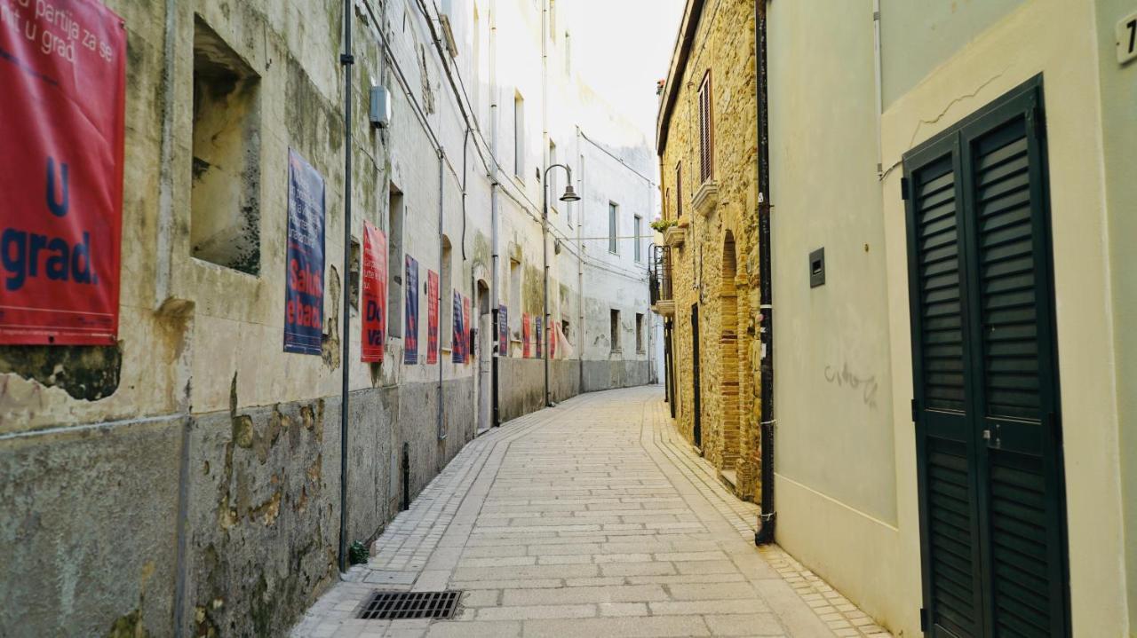 Monolocale Nel Borgo Antico, A Due Passi Dal Mare E Dal Porto Lägenhet Termoli Exteriör bild