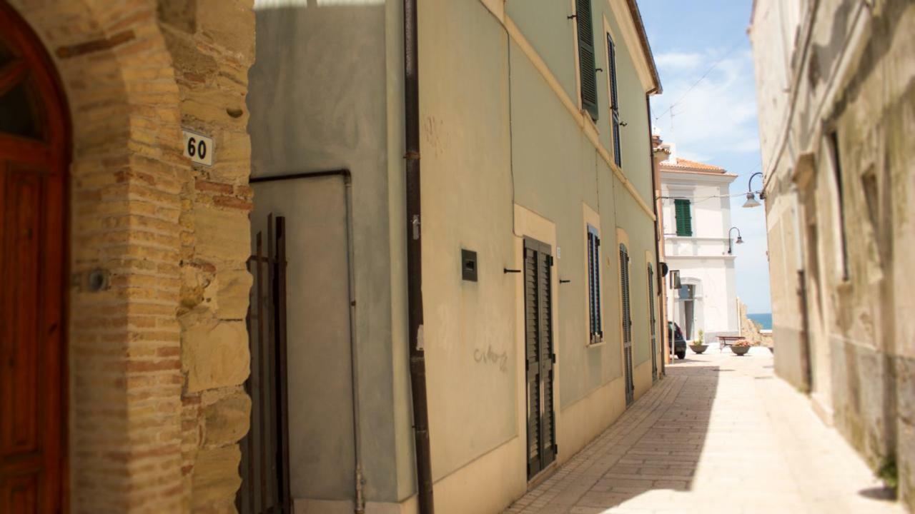 Monolocale Nel Borgo Antico, A Due Passi Dal Mare E Dal Porto Lägenhet Termoli Exteriör bild